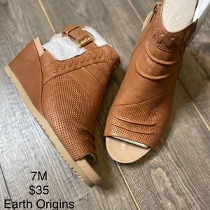 Leather Wedge Earth Origins